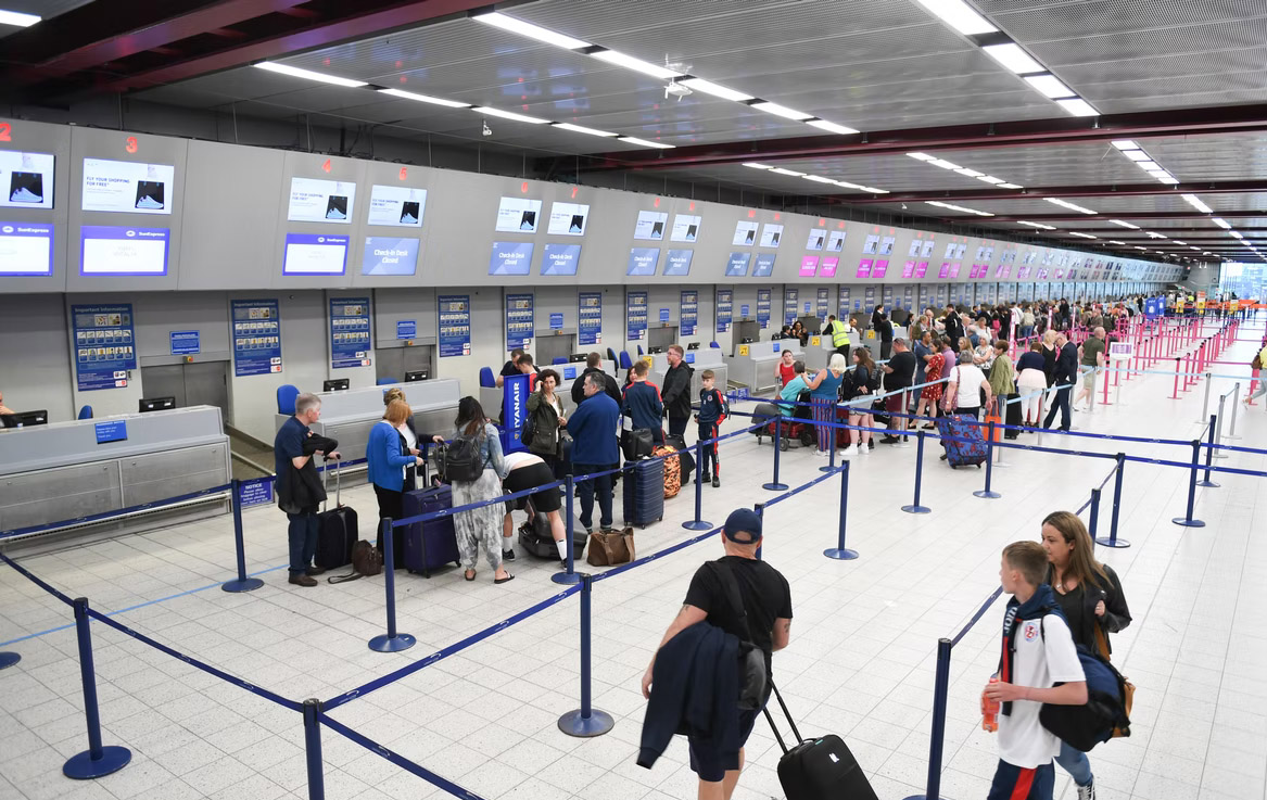 机场无线装备定制系统